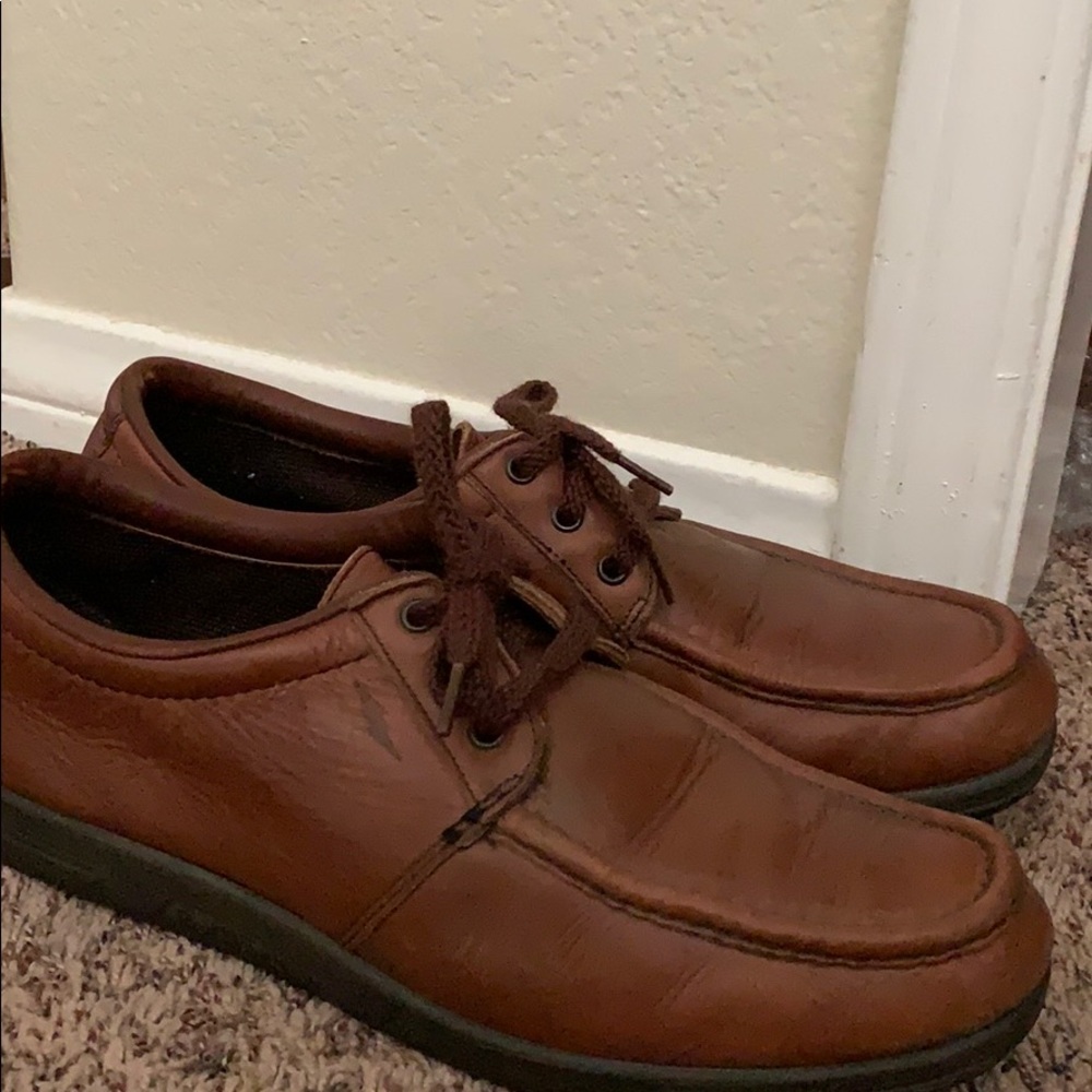 Men’s red wings shoes size 14